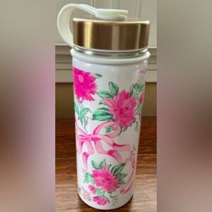 New in plastic Pretty love shack fancy water bottle so pretty!